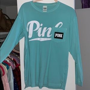 long sleeve pocket tee
